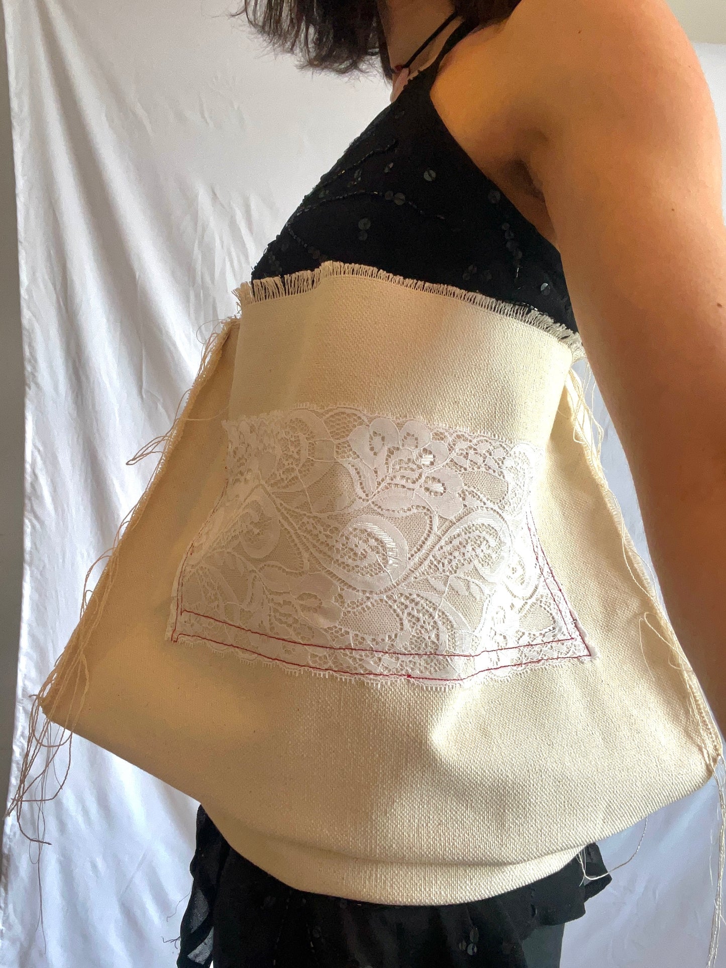 Handmade bag with lace